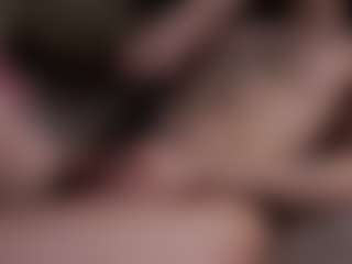 Live cam show with KanishaSkrocki - Upskirt on googirlz