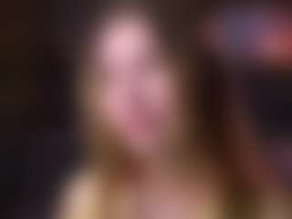 Live cam show with KanishaSkrocki - Upskirt on 1on1-livenow