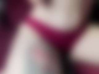 Live cam show with KanishaSkrocki - Red Hair on Dare Cams