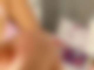 Live cam show with Karol-wish - Ass Clapping on crypto-cams