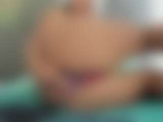 Live-Cam-Show mit Karol-wish - Ass Clapping auf Camsoda
