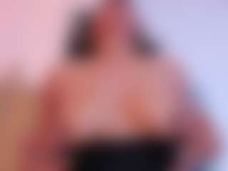 Live cam show with Karol - Colombia on TeamSkeetLive