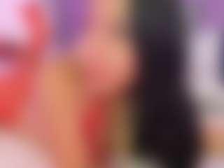 Live cam show with Karol - Colombia MILF on fapnchat