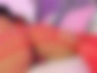 Live cam show with Karol - Petite on Cam Slut