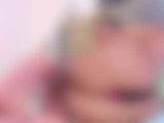 Live cam show with Karol - Colombia Young Adult on Dare Cams