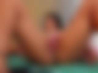 Live cam show with Karol - Ass Clapping on live.xbliss.ai