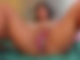 Live cam show with Karol - Colombia Young Adult on xDating