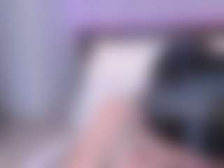 Live cam show with Megann-Williamss - Normal on Soda Cam
