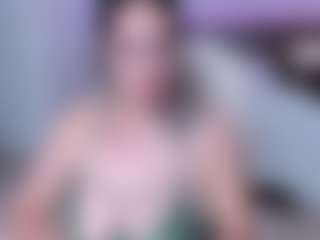 Live cam show with Megann-Williamss - Gagging on PervPlay.com