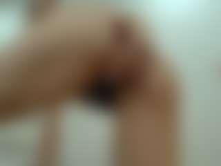 Live cam show with Von-Dee - Smoking on CSO-WL