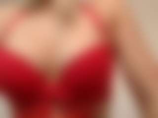 Live cam show with Von-Dee - Blonde Hair Curvy on sexylive.show