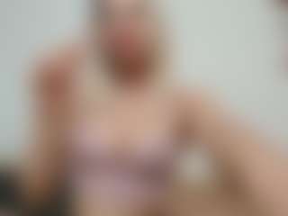 Live cam show with Von-Dee - BBW on xxxlivecams.org