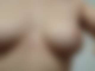 Live cam show with Von-Dee - Twerk on CamClone