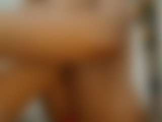 Live cam show with Von-Dee - Full Nudity on liverealitysex.com