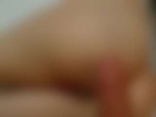 Live cam show with Von-Dee - Ass Bouncing on Soda Cam