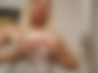 Live cam show with Von-Dee - Control on Camsoda