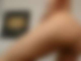Live cam show with Von-Dee - Erotic Dance on Camsoda