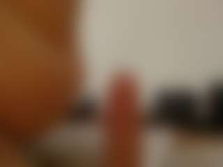 Live cam show with Von-Dee - Nipple Play on CSO-WL