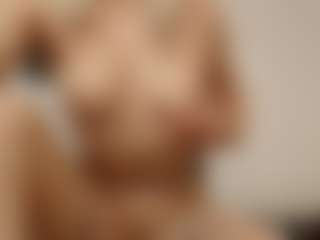 Von-Dee's Live Sex Cam Show