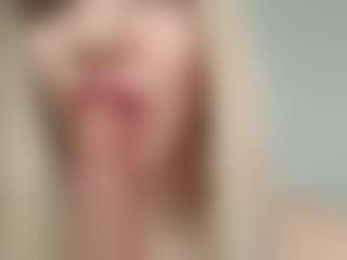 Live cam show with Von-Dee - Twerk on Big Tits