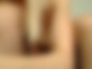 Live cam show with Von-Dee - Spank on Gym Cam Girls