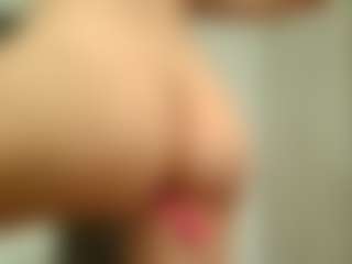 Live cam show with Von-Dee - Ass Bouncing on Strip Flash - Live Sex Shows