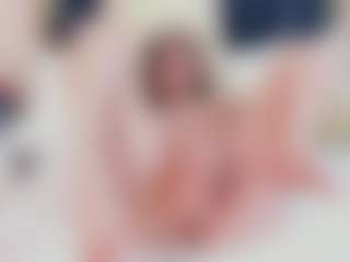 Live cam show with Aria-collin - Thin on TeamSkeetLive