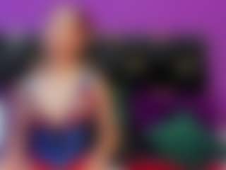 Live cam show with Aria-collin - Brown Eyes Blonde Hair on Camsoda