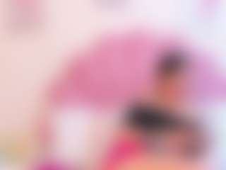 Live cam show with Aria-collin - Teen (18+) on CamSodaAdn