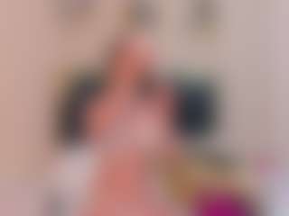 Live cam show with Aria-collin - Public Brown Hair on SinfulBabes