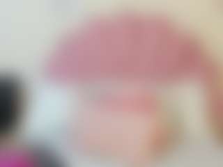 Live cam show with Aria-collin - Teen (18+) on Camsoda