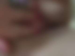 Live cam show with EmmaEllison - Granny Big Ass on SpankPalCams