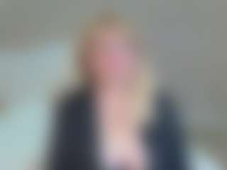 Live cam show with EmmaEllison - Mature on nudelive.tv