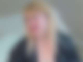 Live cam show with EmmaEllison - Granny Big Ass on nudelive.tv