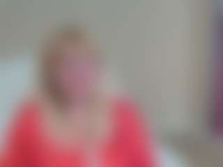 Live cam show with EmmaEllison - Granny Dildo on fapnchat