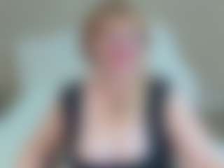 Live cam show with EmmaEllison - Toys on CSO-WL