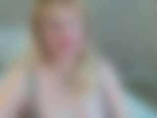 EmmaEllison's Live Sex Cam Show