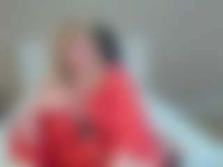 Live cam show with EmmaEllison - Granny on https://playwithruby.com