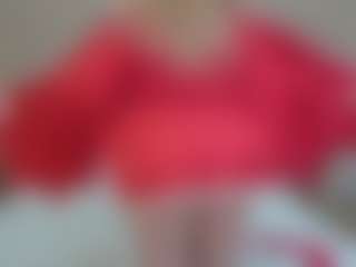 Live cam show with EmmaEllison - Granny Squirt on Chatstar