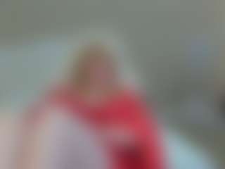 Live cam show with EmmaEllison - Blonde Hair on SpankPalCams