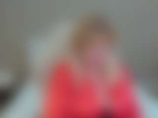 Live cam show with EmmaEllison - Granny BBW on Camming Site