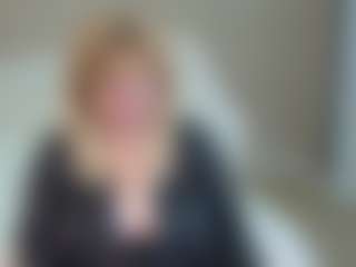 Live cam show with EmmaEllison - Big Tits Mature on sexylive.show