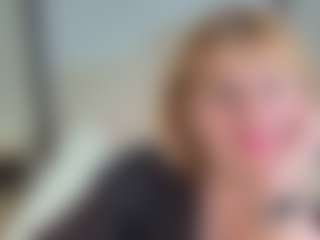 EmmaEllison's Live Sex Cam Show