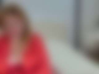 Live cam show with EmmaEllison - Granny Squirt on madthumbs