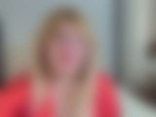 Live cam show with EmmaEllison - Strapon on Adult Interactions