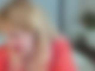 Live cam show with EmmaEllison - Brown Hair MILF on Livezox