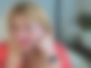 Live cam show with EmmaEllison - Granny on madthumbs