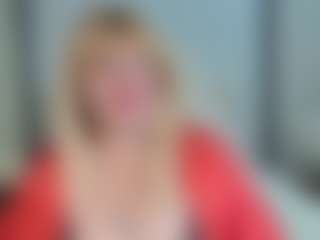 Live cam show with EmmaEllison - Blonde Hair on eurowanks.com