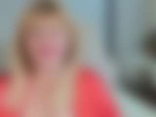 Live cam show with EmmaEllison - Granny Dildo on chickslive.net