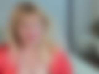 Live cam show with EmmaEllison - Granny Brown Hair on Camsoda